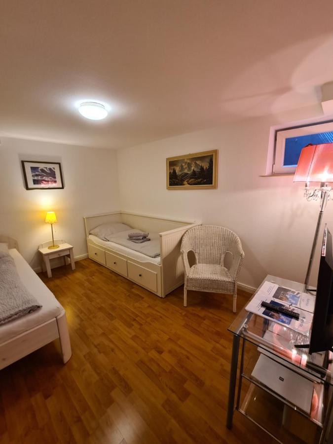 Sleep & Go Apartment เฟลนส์บวร์ก ภายนอก รูปภาพ